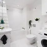 New Apartment-old Town-4 Rooms-new Building-garage Apartament *