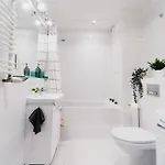 New Apartment-old Town-4 Rooms-new Building-garage Apartament *