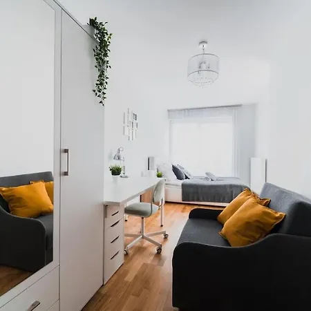 Apartament New Apartment-old Town-4 Rooms-new Building-garage *