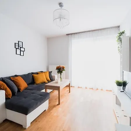 New Apartment-old Town-4 Rooms-new Building-garage Apartament Wrocław